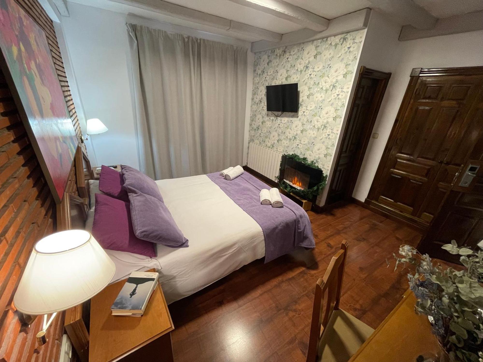 Hotel El Guerra Гехар-Сиера Екстериор снимка
