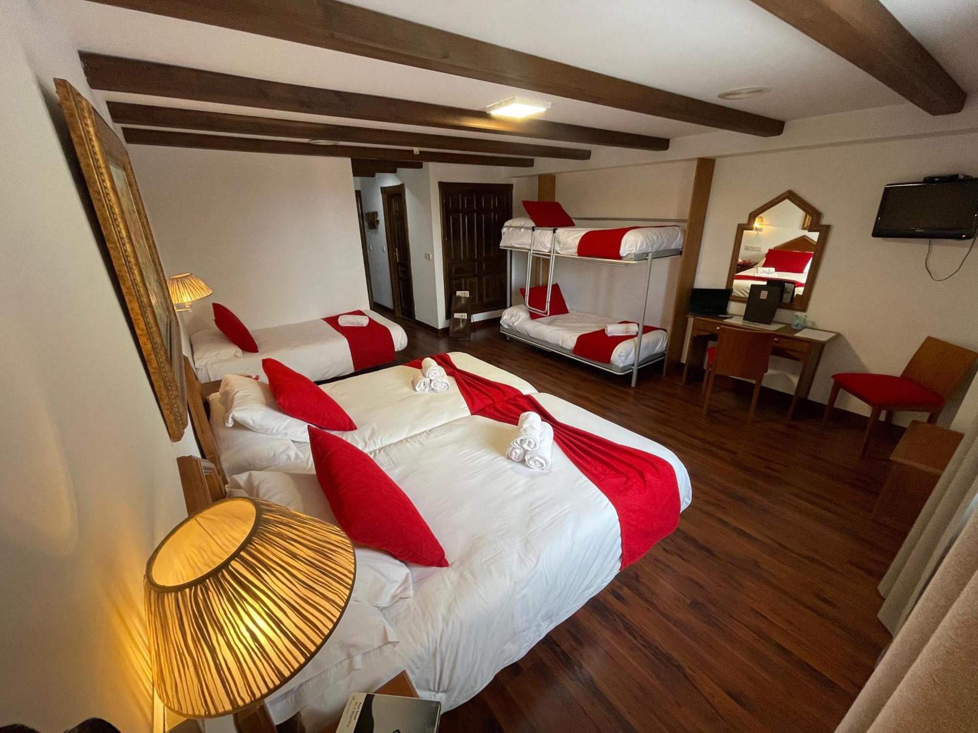 Hotel El Guerra Гехар-Сиера Екстериор снимка