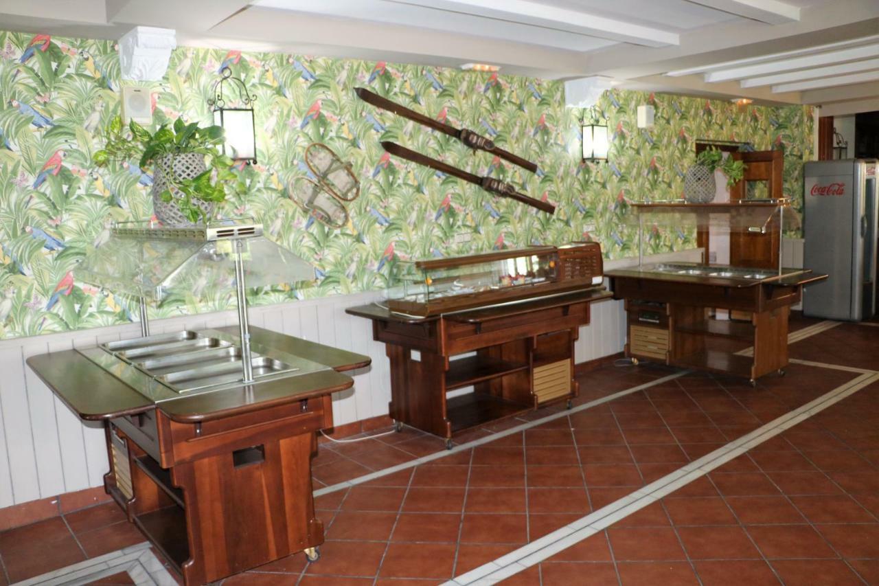 Hotel El Guerra Гехар-Сиера Екстериор снимка